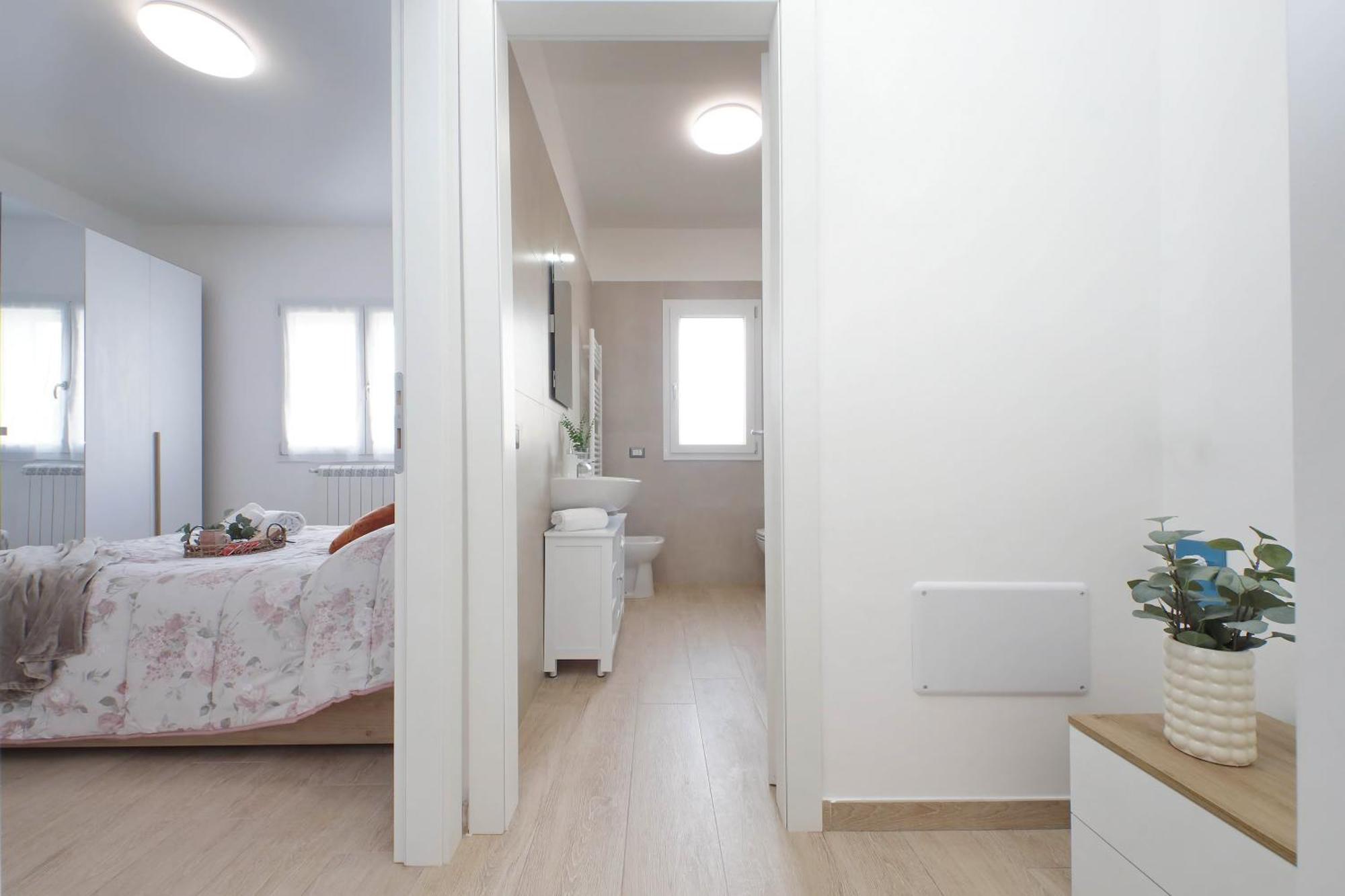 Andrea Home- Collegato A Roma E Aeroporto Фьюмичино Экстерьер фото